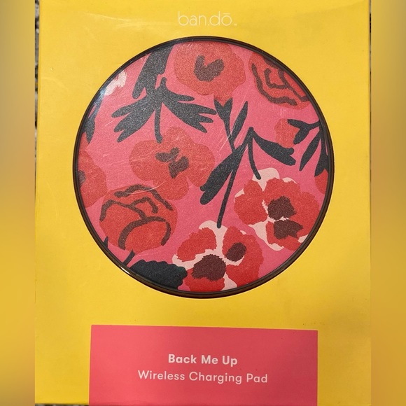 Floral Wireless Charging Pad - Picture 4 of 10